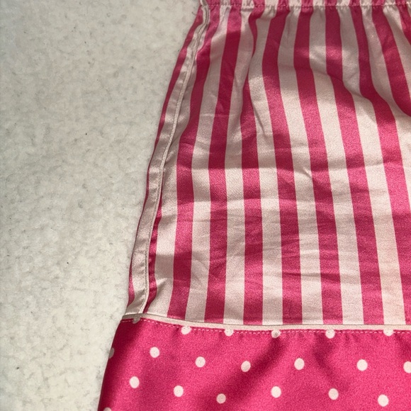 Victorias Secret silky sleep shorts - Picture 4 of 10